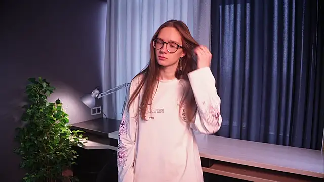 AiFusch online show from October 9, 3:04 am