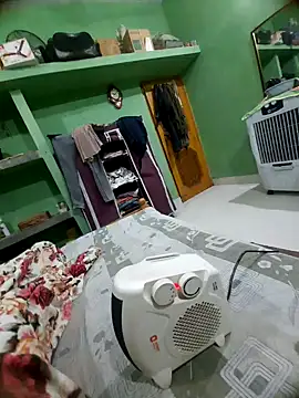 hotdickforbhabhi online show from December 22, 4:37 pm