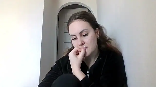 MeadowEyes online show from March 31, 1:22 pm