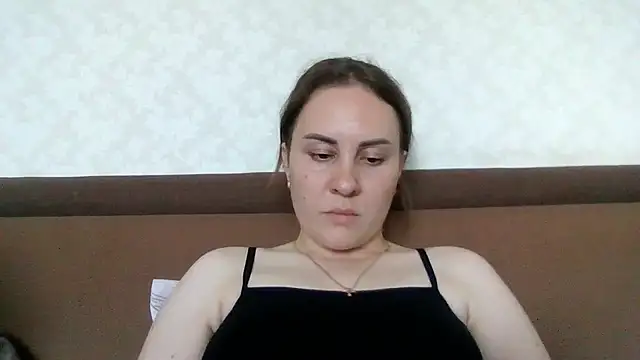 Snapshot of MeadowEyes chatting on June 17, 3:02 pm MeadowEyes online show from June 17, 3:02 pm