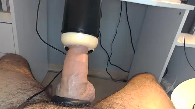 pedrolatino20cm online show from July 28, 7:39 pm