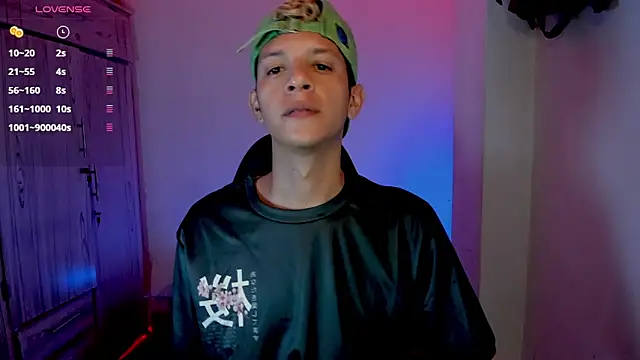 tylernova online show from March 28, 3:28 am