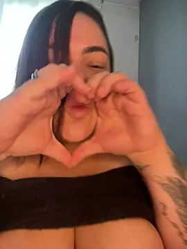 Fernandinhacarioca021rj online show from February 16, 8:16 pm