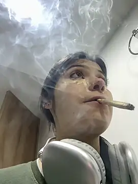 majo gallego online show from December 15, 12:48 am