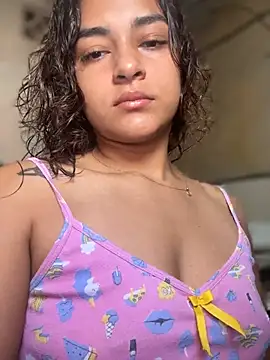 CelestSkyy online show from April 11, 3:38 pm