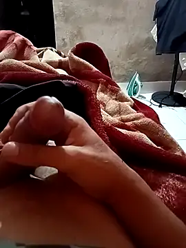 Brunim1869 online show from April 16, 2:56 am