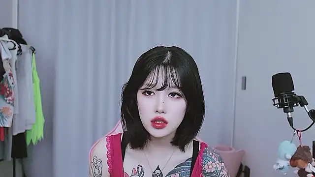 MISA 02 online show from April 8, 4:45 am