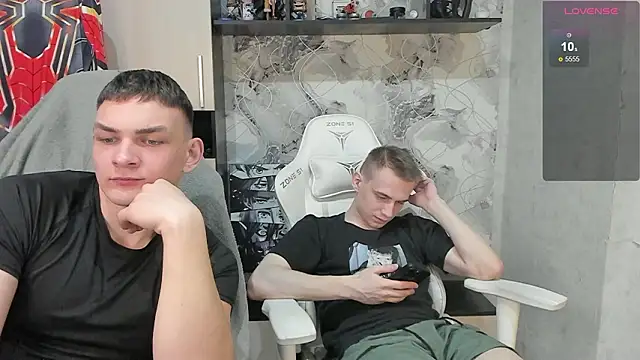 Snapshot of MIKE_GOD19 chatting on February 12, 4:24 pm MIKE GOD19 online show from February 12, 4:24 pm