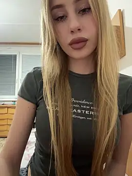 JudithCarly online show from February 10, 10:03 pm