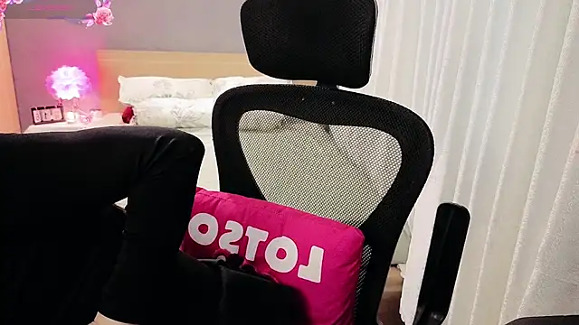 Xuka2594 online show from March 22, 3:32 am