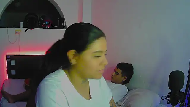 Snapshot of AnyRUSSO chatting on October 25, 5:48 am AnyRUSSO online show from October 25, 5:48 am