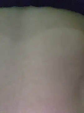 Snapshot of Alice_Barry chatting on June 21, 4:04 am Alice Barry online show from June 21, 4:04 am
