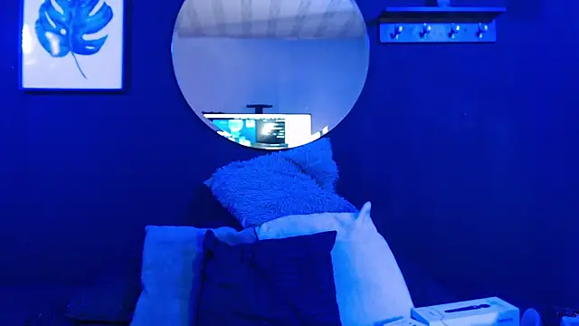 TamaraaRoss  online show from October 20, 7:14 pm