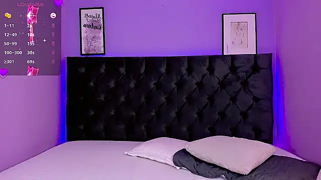 KIISHANNY online show from May 18, 9:42 pm