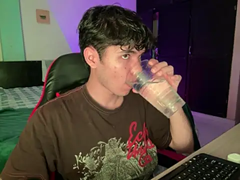 Im Camii online show from May 24, 6:57 pm