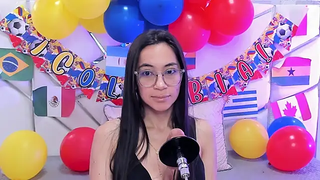 Snapshot of GabbiePrice chatting on June 29, 2:06 pm GabbiePrice online show from June 29, 2:06 pm