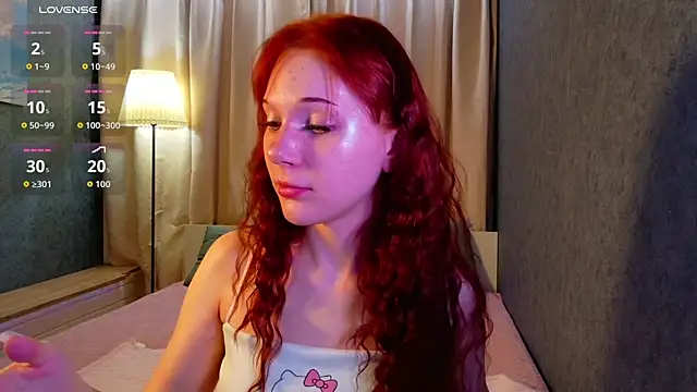 Snapshot of MargoViento chatting on June 7, 8:34 pm MargoViento online show from June 7, 8:34 pm