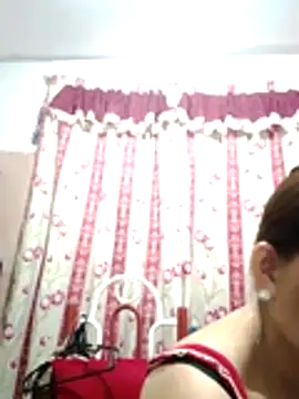 Snapshot of merr_ann123 chatting on April 27, 11:52 am merr ann123 online show from April 27, 11:52 am