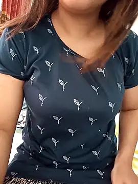 Tanha18 online show from April 17, 5:54 am