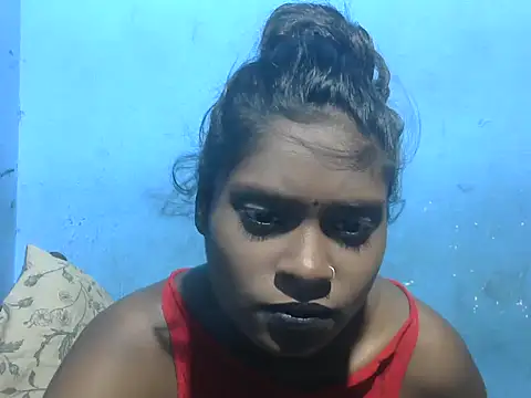 Indiansmiley01 online show from January 17, 4:33 pm