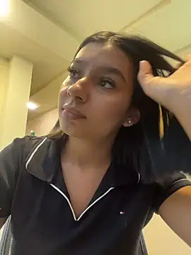 AlyssaRay online show from May 20, 4:24 pm