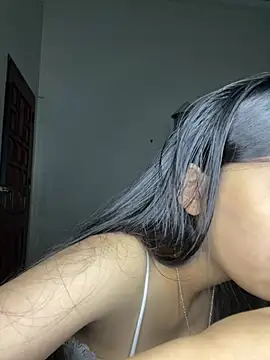 linh-lan1 online show from July 4, 2:01 pm