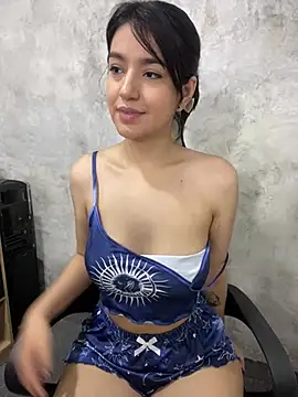 1evelinewood online show from March 18, 2:26 pm