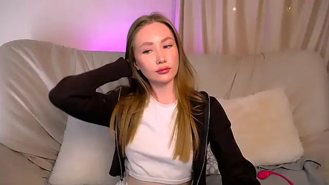 EllyColins online show from May 26, 3:24 am