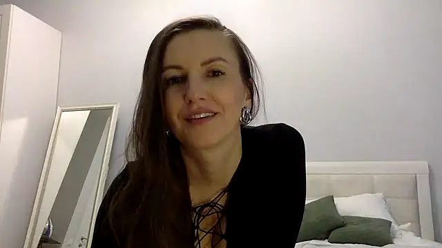 Snapshot of Melivorra chatting on February 12, 2:23 pm Melivorra online show from February 12, 2:23 pm