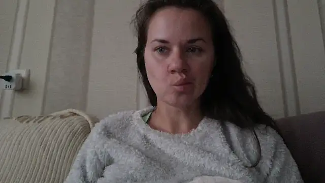 GiaaCaranggi online show from October 18, 10:38 am