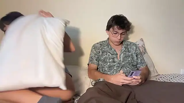 pablo434546 online show from June 15, 8:33 pm
