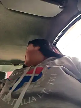 natt-bigass online show from April 3, 3:32 pm