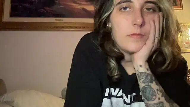 lill daddysgirl online show from December 19, 5:03 am