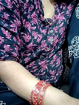 Hot-ranisa online show from November 17, 4:07 am