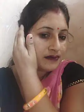 Snapshot of Rayal_bhabi chatting on May 27, 1:57 am Rayal bhabi online show from May 27, 1:57 am