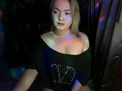 ur babyjamella online show from April 3, 1:42 pm