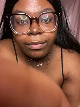 TheChubbySiren online show from May 8, 2:22 pm