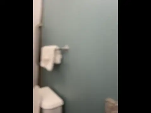 queenkelly1234 online show from April 22, 4:48 am