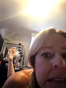 DarceyDevilDoll online show from May 30, 4:48 pm