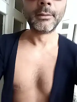 Snapshot of koruhkn chatting on March 31, 9:26 pm koruhkn online show from March 31, 9:26 pm