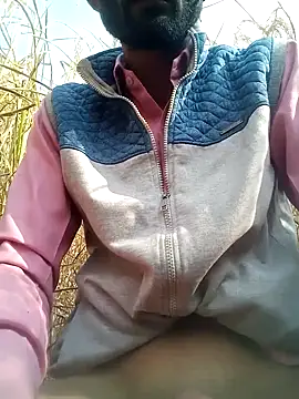 Snapshot of indianpink_hub chatting on November 25, 4:34 am indianpink hub online show from November 25, 4:34 am