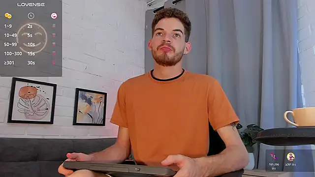 MATEO HUNTER online show from November 15, 4:10 am