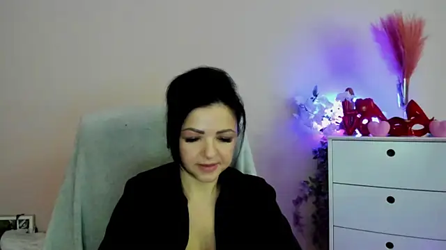 Mollybloom40 online show from March 30, 6:47 am