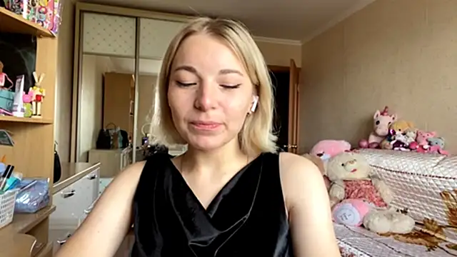 HoppedArea online show from October 15, 8:03 am