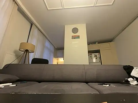dicsucerboy77 online show from June 9, 2:23 am