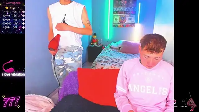 Snapshot of Latin_boysxxxx chatting on February 3, 7:30 pm Latin boysxxxx online show from February 3, 7:30 pm