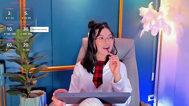 Rashel Frost  online show from April 30, 6:36 pm