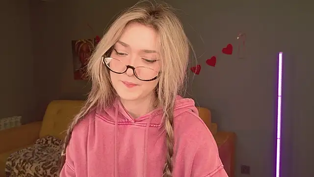 BellaSink online show from February 15, 5:37 am