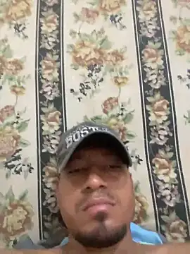 Christian120794z online show from July 1, 4:36 am