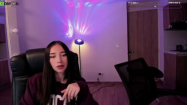 Mikeyvioleta  online show from May 24, 8:30 am